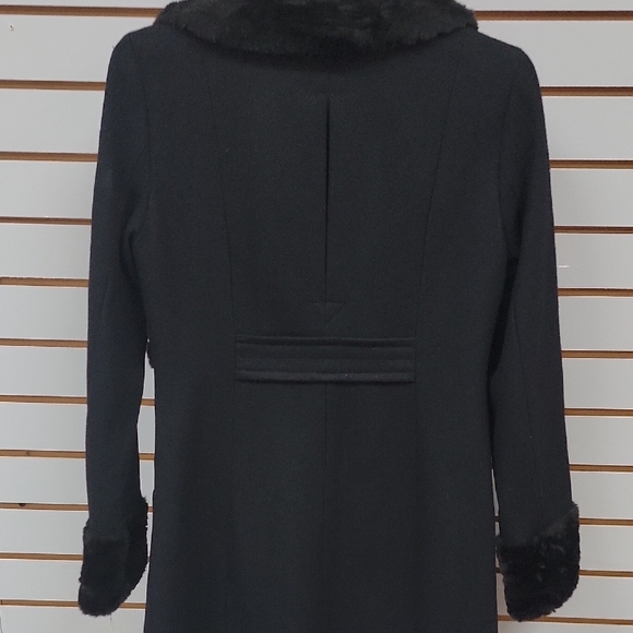 Kenneth Cole New York Elegant Black Teddy Jacket - Picture 8 of 8